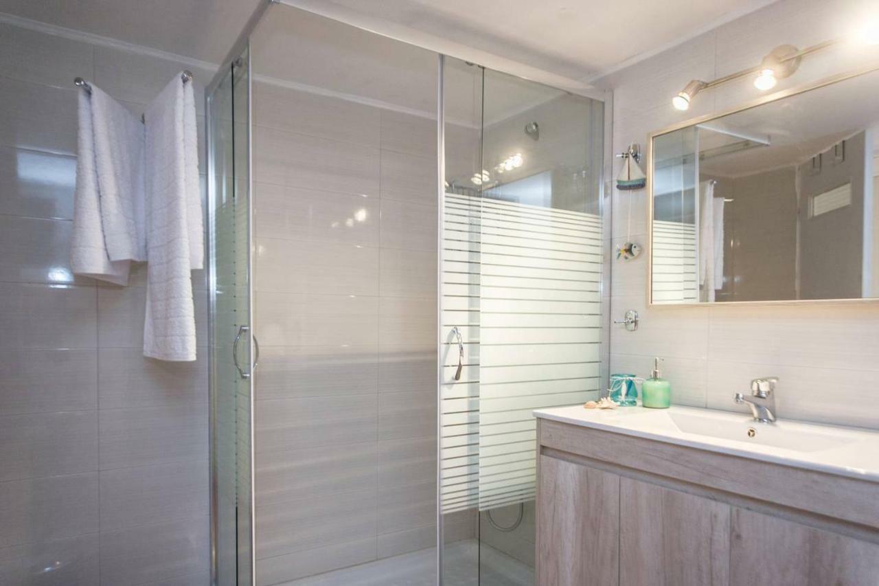 كالاماتا The Ideal Locale - A Sleek And Illuminated Space المظهر الخارجي الصورة